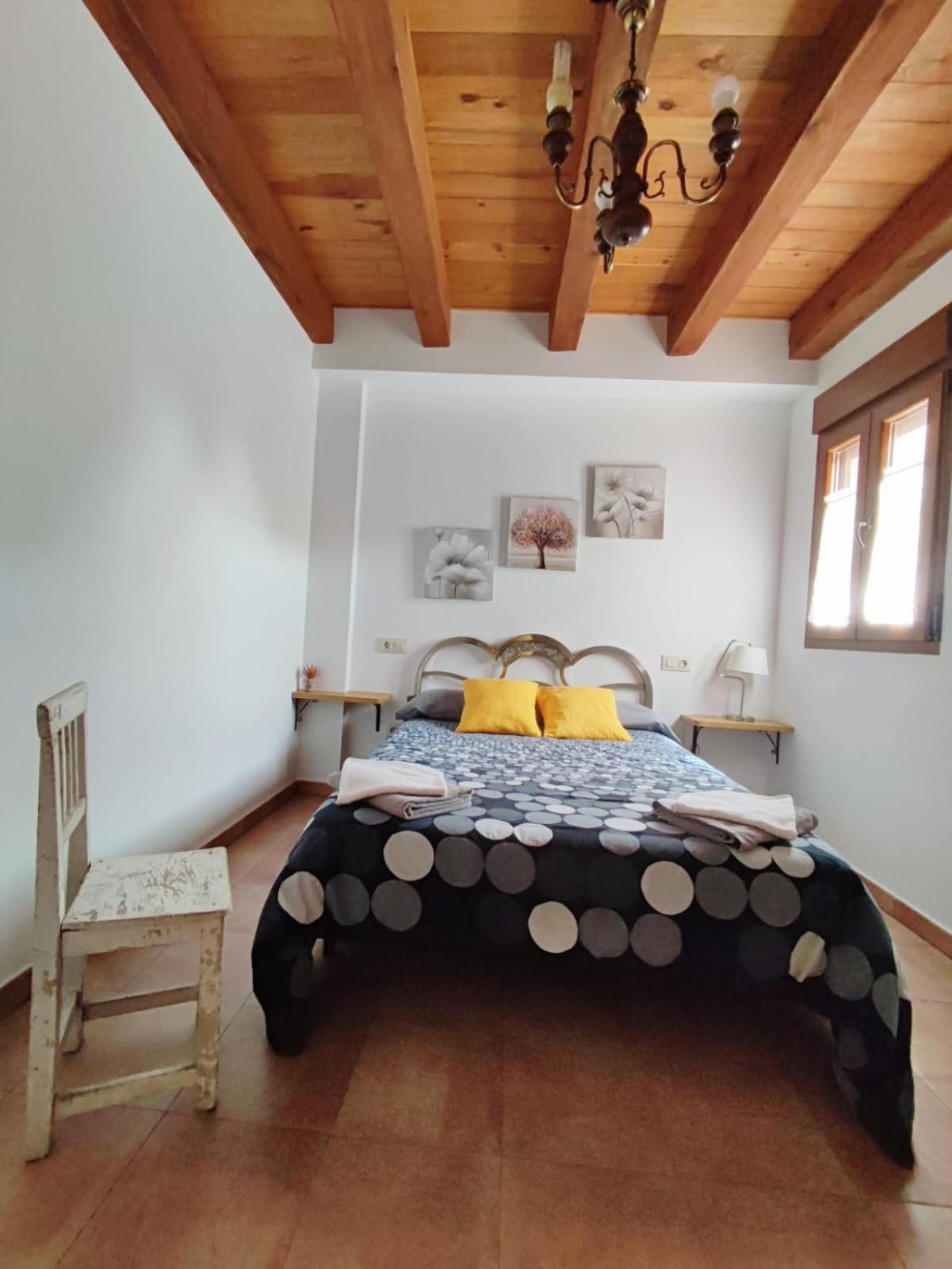 Alojamiento Turistico Los Laureles Segovia Exterior foto
